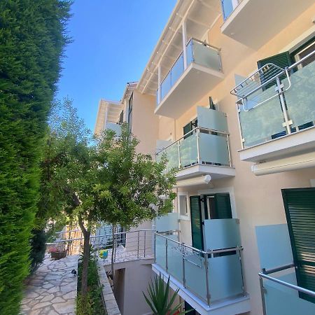 Ξενοδοχείο Oasis Περιγιάλι Εξωτερικό φωτογραφία