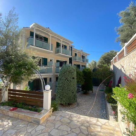 Ξενοδοχείο Oasis Περιγιάλι Εξωτερικό φωτογραφία
