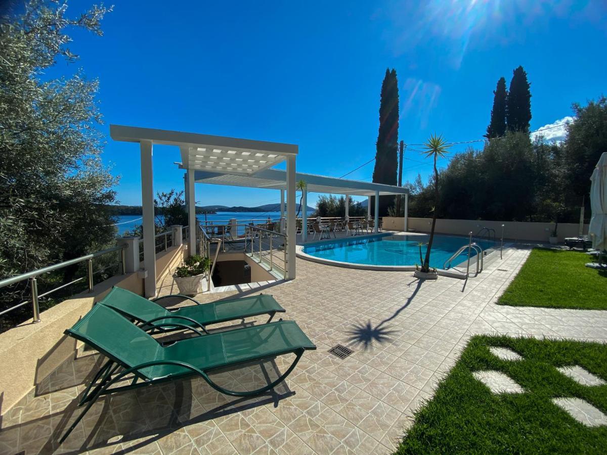 Ξενοδοχείο Oasis Περιγιάλι Εξωτερικό φωτογραφία