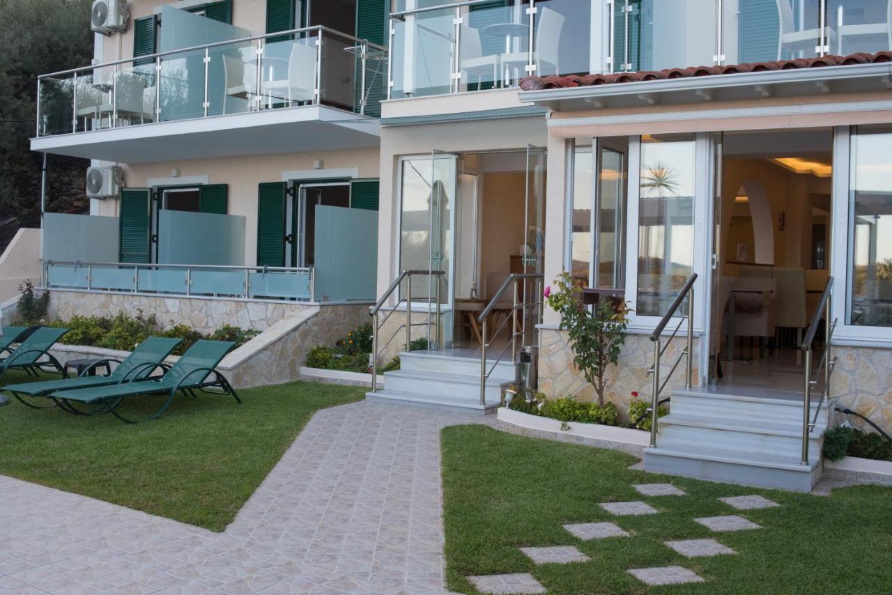 Ξενοδοχείο Oasis Περιγιάλι Εξωτερικό φωτογραφία