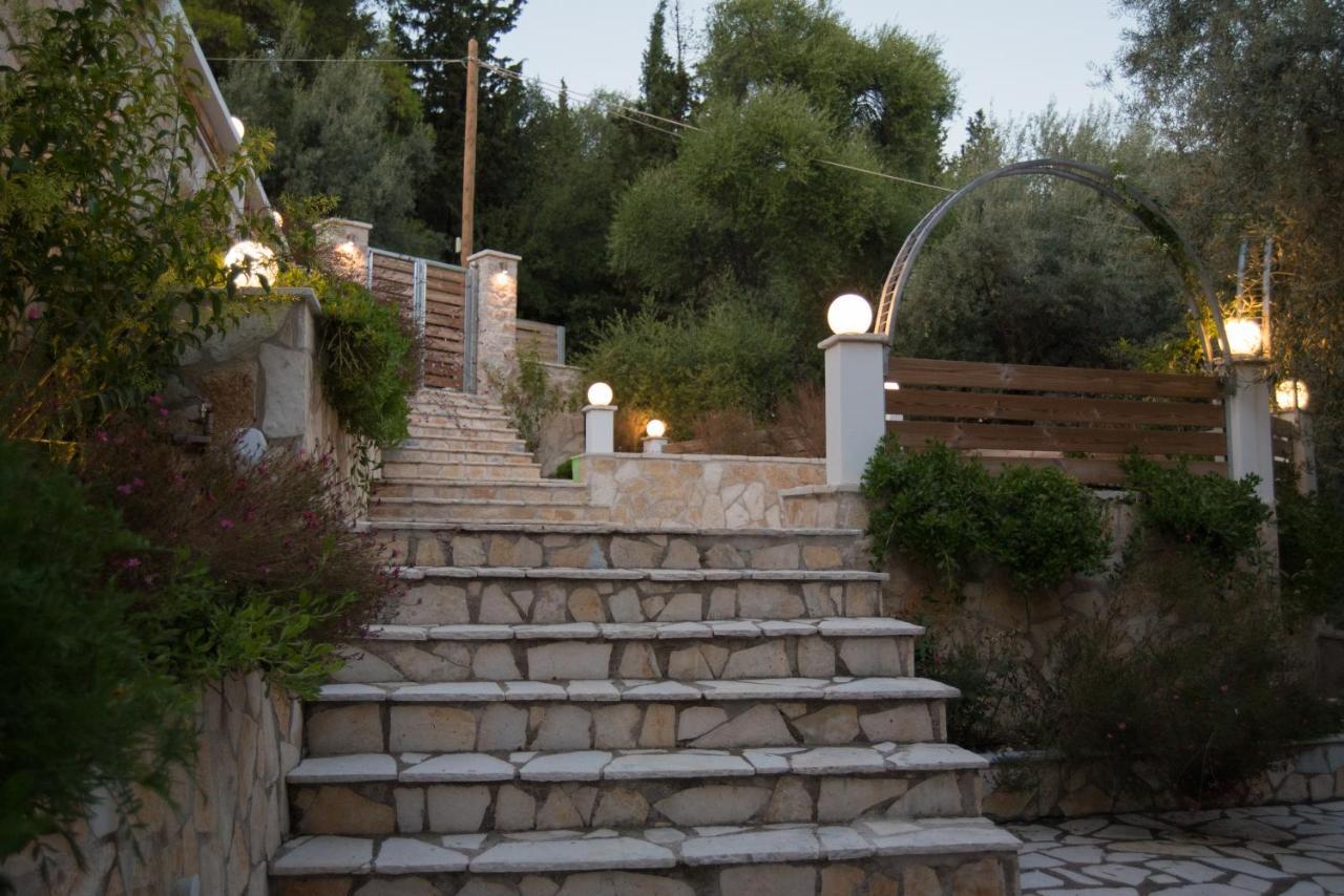 Ξενοδοχείο Oasis Περιγιάλι Εξωτερικό φωτογραφία