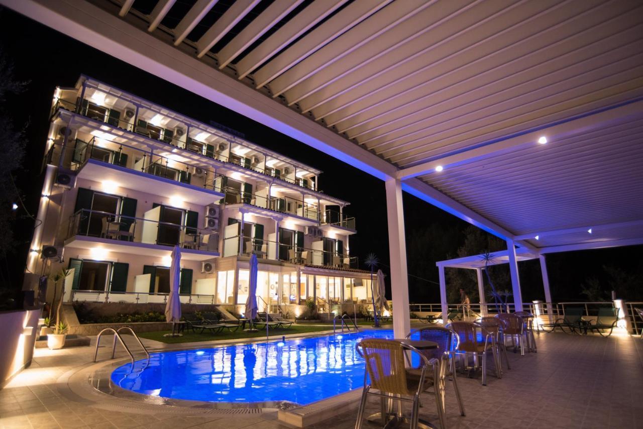 Ξενοδοχείο Oasis Περιγιάλι Εξωτερικό φωτογραφία