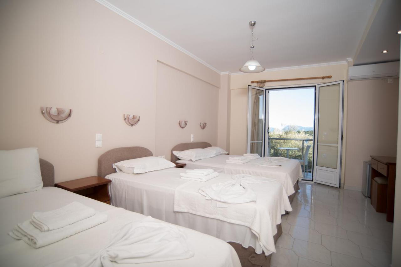 Ξενοδοχείο Oasis Περιγιάλι Εξωτερικό φωτογραφία