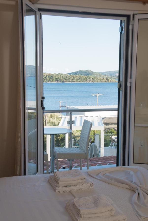 Ξενοδοχείο Oasis Περιγιάλι Εξωτερικό φωτογραφία