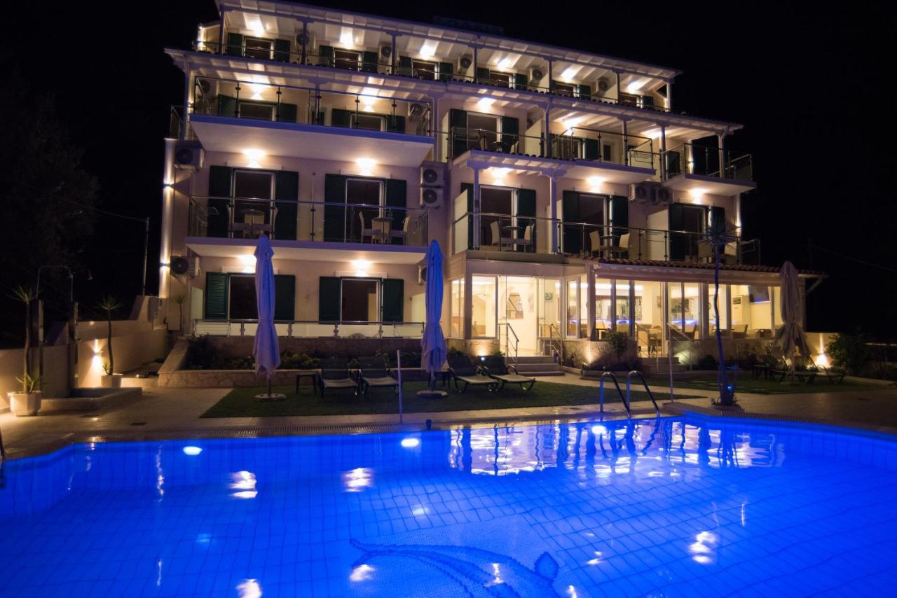 Ξενοδοχείο Oasis Περιγιάλι Εξωτερικό φωτογραφία