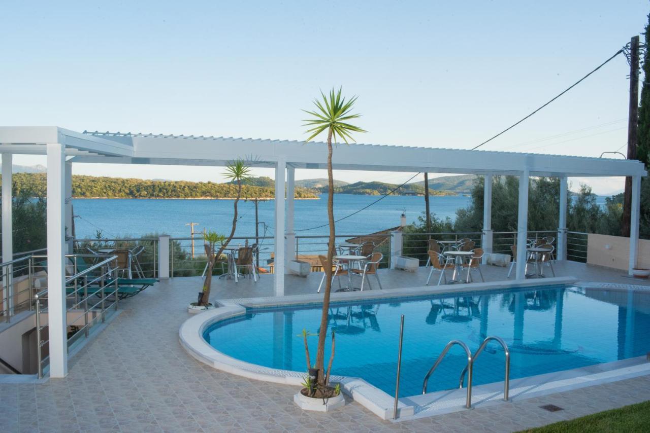Ξενοδοχείο Oasis Περιγιάλι Εξωτερικό φωτογραφία